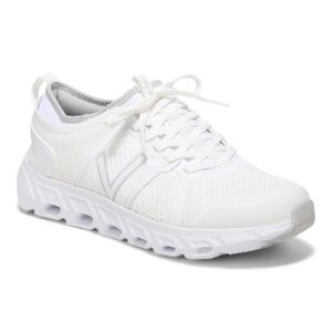 Vionic Captivate Women’s Sneaker in size 11